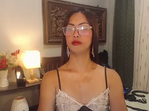 Snapshot of Nathalieheartt chatting on 07.23.26 Nathalieheartt online show from 07.23.26