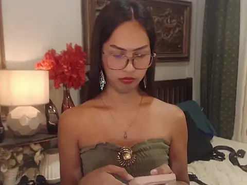Snapshot of Nathalieheartt chatting on 07.28.26 Nathalieheartt online show from 07.28.26