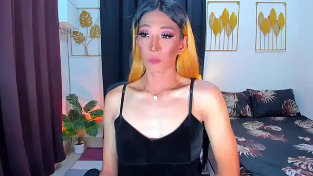 Snapshot of Amandawillson chatting on 10.07.25 Amandawillson online show from 10.07.25