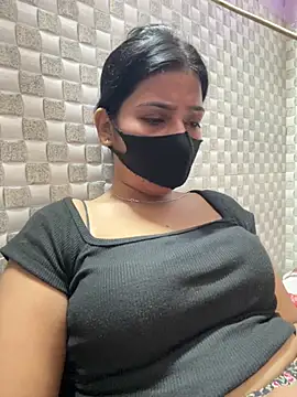 Snapshot of Hot_Jaanvi_ chatting on 06.14.26 Hot Jaanvi online show from 06.14.26