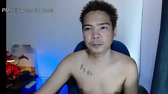 Snapshot of MANIACasianX chatting on 07.14.26 MANIACasianX online show from 07.14.26