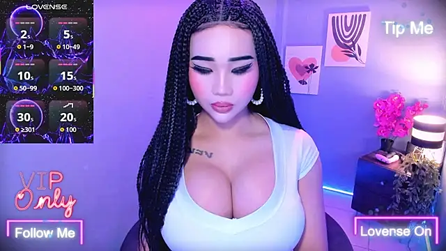 TriciaCumLoader online show from 01.15.26