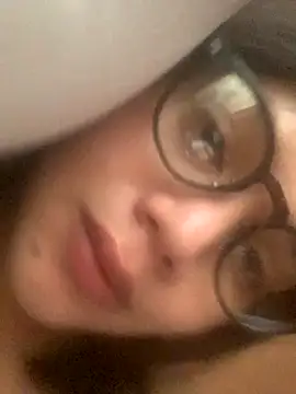 Snapshot of UrMajesticGODDESS chatting on 11.21.25 UrMajesticGODDESS online show from 11.21.25