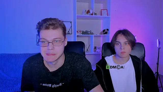 lucas long  online show from 10.10.25