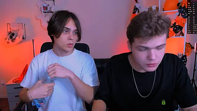 lucas long  online show from 11.03.25