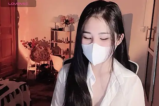    Daisy    online show from 10.08.25