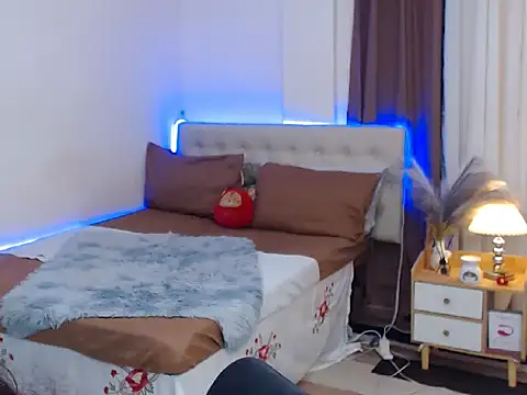 VickyMarquez online show from 04.15.26