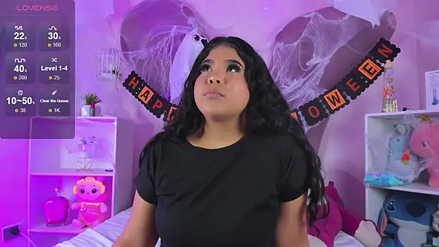 Amanda Moore online show from 10.28.25