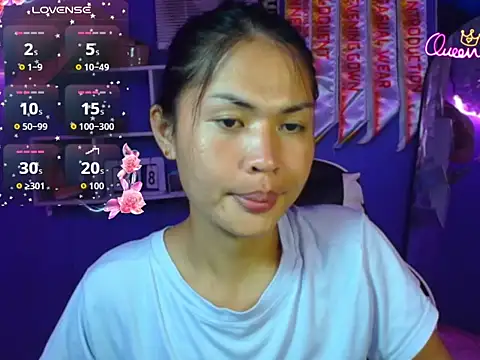 urgirljane online show from 07.08.26