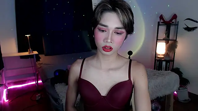 Lavictoriathegreat online show from 11.26.25