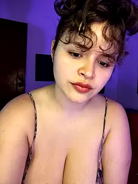 Snapshot of SeleneLuminari8 chatting on 11.06.25 SeleneLuminari8 online show from 11.06.25