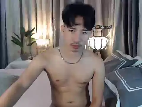 Snapshot of cute_richard24 chatting on 09.26.25 cute richard24 online show from 09.26.25