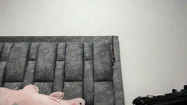 Sophia copper online show from 10.16.25