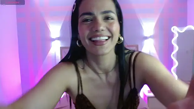 Rosalind tay online show from 03.05.26