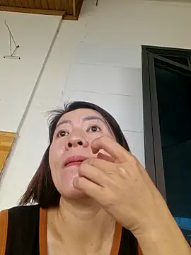 Hailey babe online show from 10.19.25