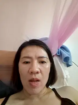 Hailey babe online show from 10.20.25