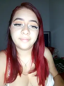 Snapshot of Chloe_Sky_love chatting on 10.07.25 Chloe Sky love online show from 10.07.25