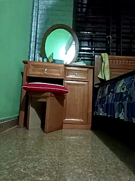 SexyQueen99 online show from 04.16.26