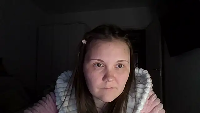 Snapshot of Qaynii chatting on 11.03.25 Qaynii online show from 11.03.25