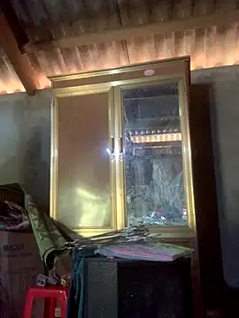 Snapshot of ThiHa003 chatting on 10.11.25 ThiHa003 online show from 10.11.25