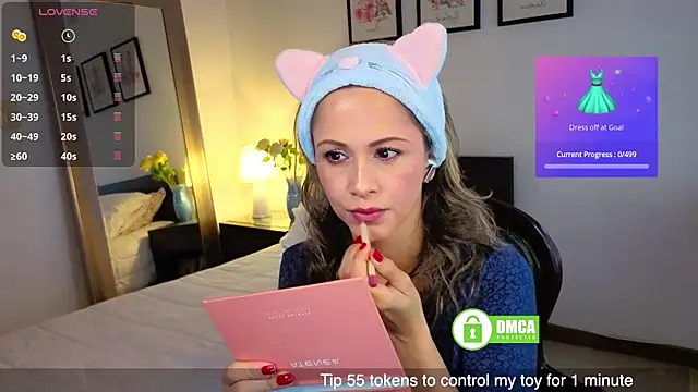 Miasiren online show from 11.10.25