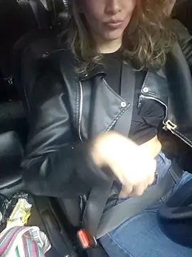 Miasiren online show from 02.14.26