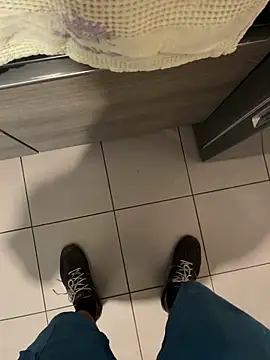 Lopochow online show from 10.08.25