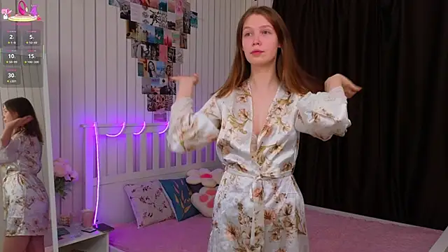 BeatrixCarIeton online show from 10.29.25