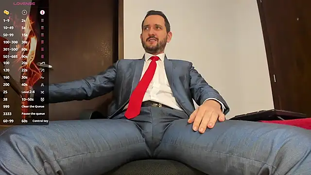 KarlBoss1 online show from 10.12.25