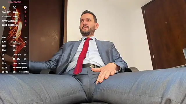 KarlBoss1 online show from 10.15.25