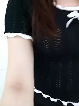 Snapshot of Ariana-Vy chatting on 10.01.25 Ariana-Vy online show from 10.01.25