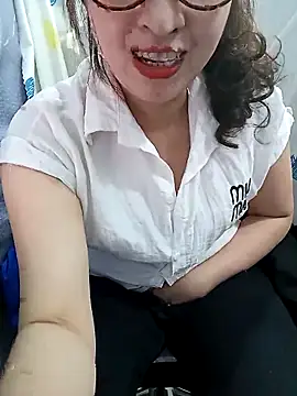 Snapshot of Ariana-Vy chatting on 01.31.26 Ariana-Vy online show from 01.31.26