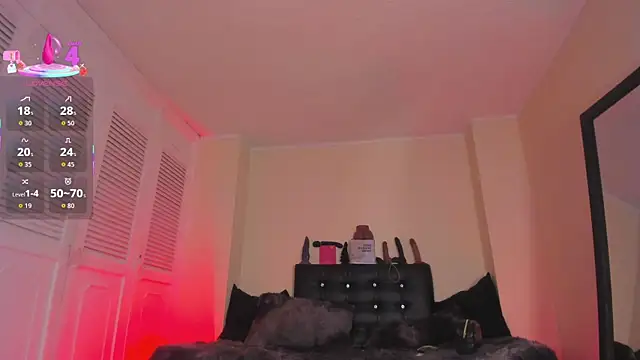 Snapshot of Draculairis chatting on 09.17.25 Draculairis online show from 09.17.25