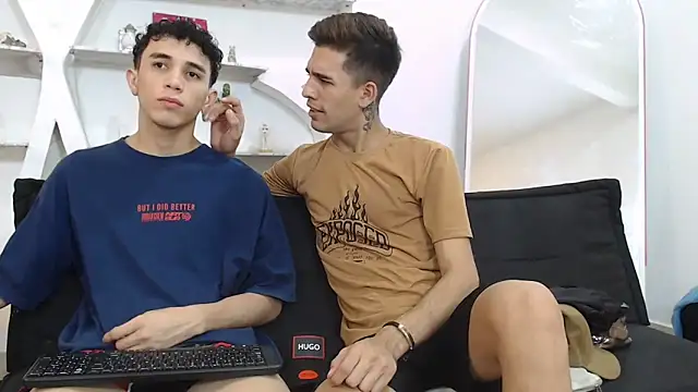 RED EMPIRE online show from 11.07.25