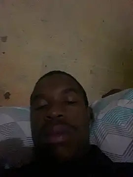 Minathi25410 online show from 04.15.26