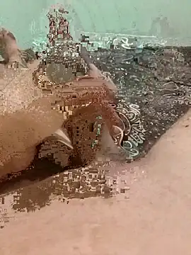 Snapshot of victor1573 chatting on 09.08.25 victor1573 online show from 09.08.25