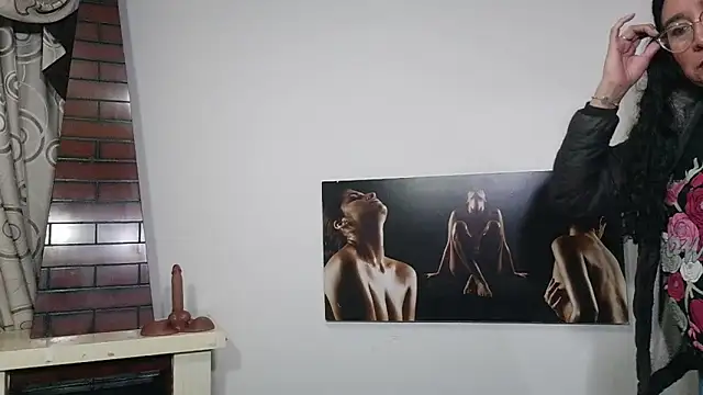 Snapshot of Grace_mature_milf chatting on 02.20.26 Grace mature milf online show from 02.20.26