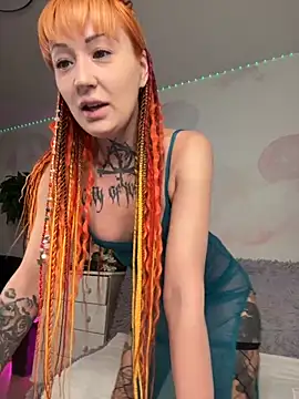 Snapshot of Lets_Fun chatting on 09.27.25 Lets Fun online show from 09.27.25