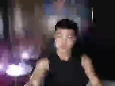 Snapshot of hotzachery chatting on 04.07.26 hotzachery online show from 04.07.26