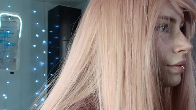 PieraMarch online show from 10.05.25