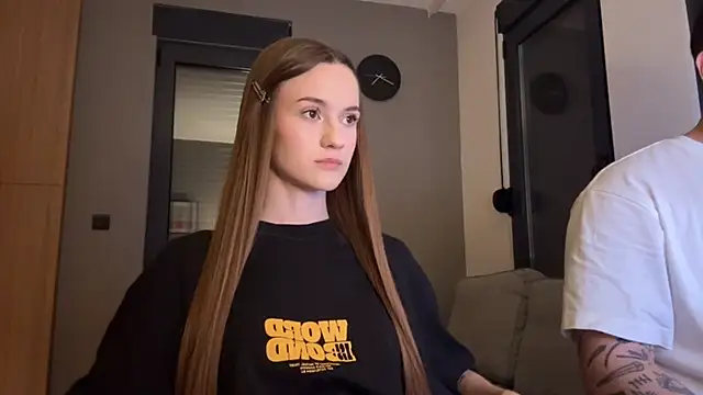 Snapshot of TenDouble chatting on 09.08.25 TenDouble online show from 09.08.25