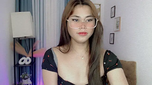 PrettyBlythes TS online show from 04.03.26