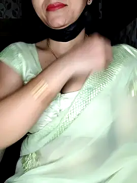 Snapshot of Horny_Shalu chatting on 09.25.25 Horny Shalu online show from 09.25.25