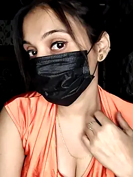 Snapshot of Horny_Shalu chatting on 09.29.25 Horny Shalu online show from 09.29.25