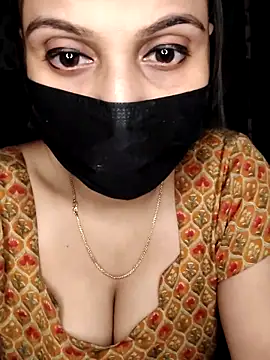 Snapshot of Horny_Shalu chatting on 09.30.25 Horny Shalu online show from 09.30.25