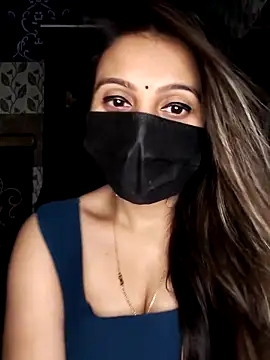 Snapshot of Horny_Shalu chatting on 10.07.25 Horny Shalu online show from 10.07.25