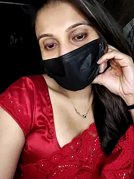 Snapshot of Horny_Shalu chatting on 10.31.25 Horny Shalu online show from 10.31.25