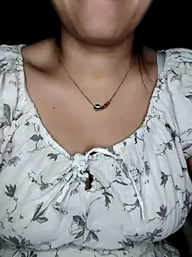 Snapshot of Horny_Shalu chatting on 11.01.25 Horny Shalu online show from 11.01.25