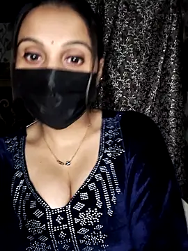 Snapshot of Horny_Shalu chatting on 11.06.25 Horny Shalu online show from 11.06.25