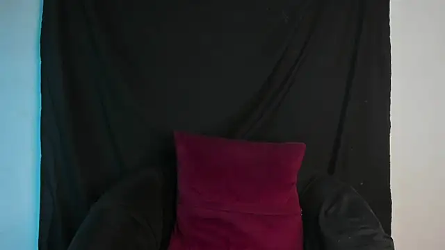 Britney Rose online show from 03.17.26